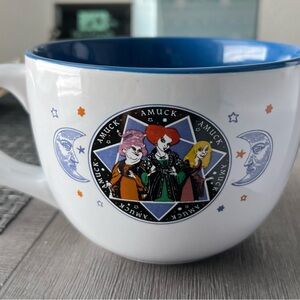 Halloween New 24 oz Hocus Pocus mug from Disney movie